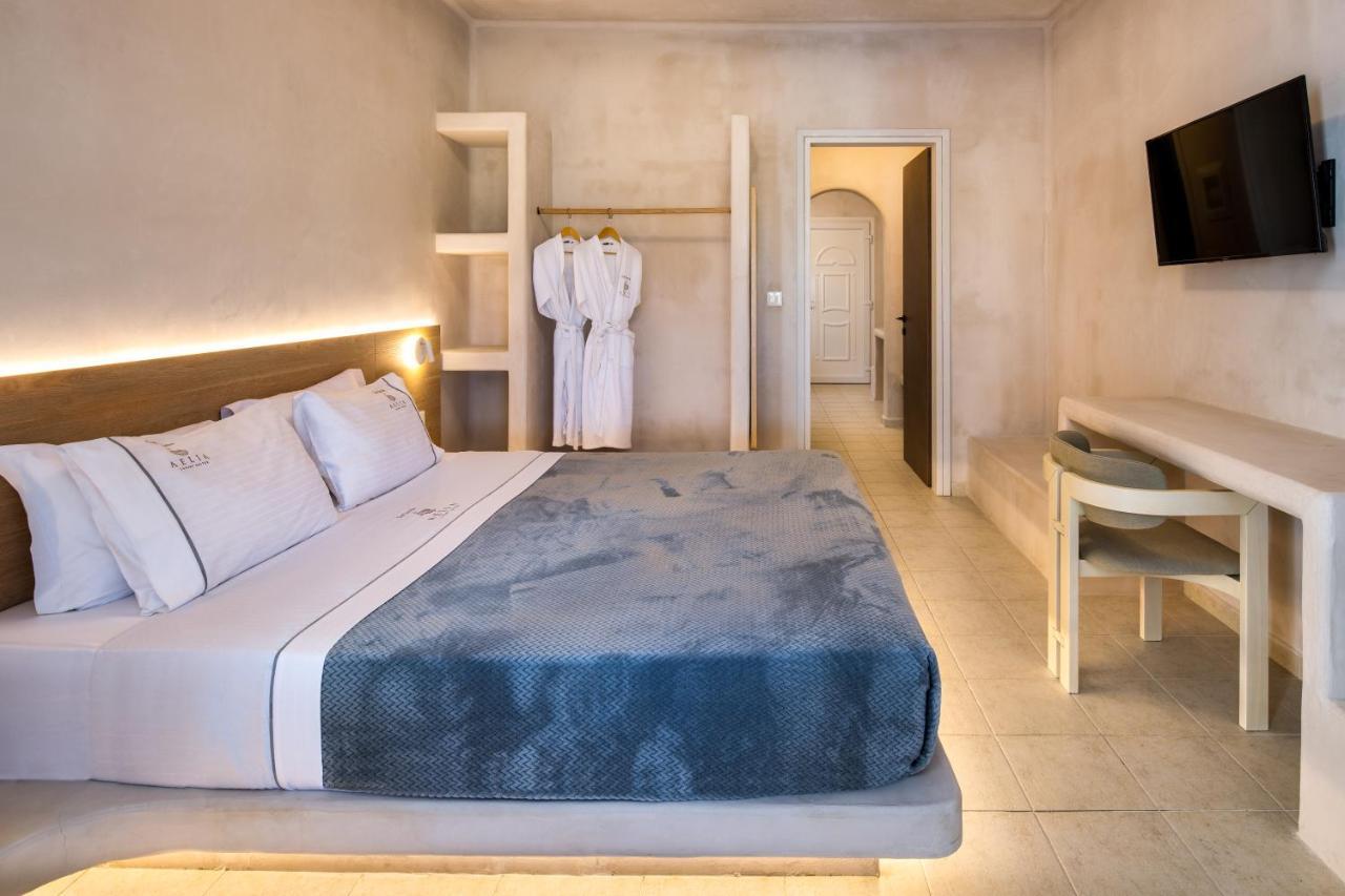 Aelia Luxury Suites Karterados  Exterior foto A room at the hotel